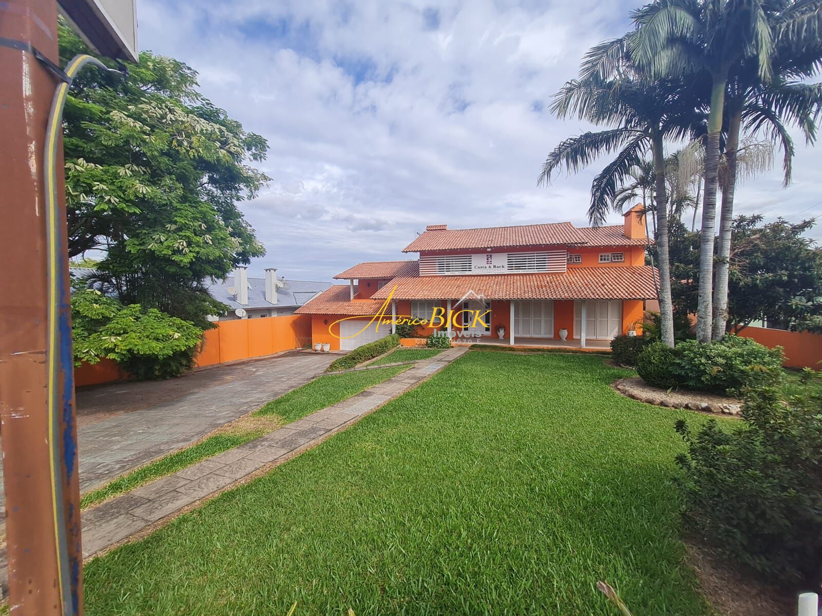 Casa de 2318m² no bairro Independência, em Santa Cruz do Sul | Eu Corretor