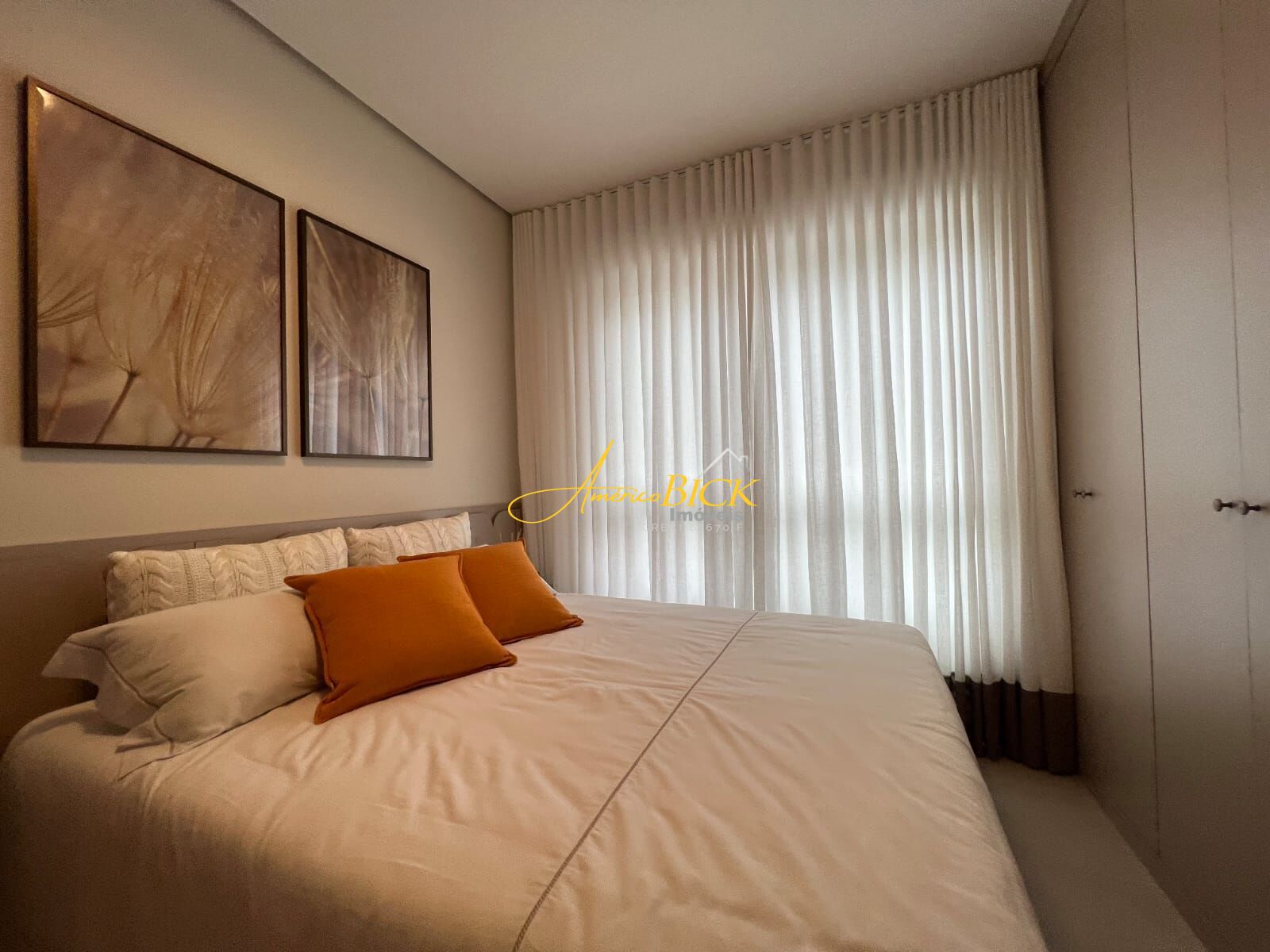 Apartamento à venda com 2 quartos, 65m² - Foto 9