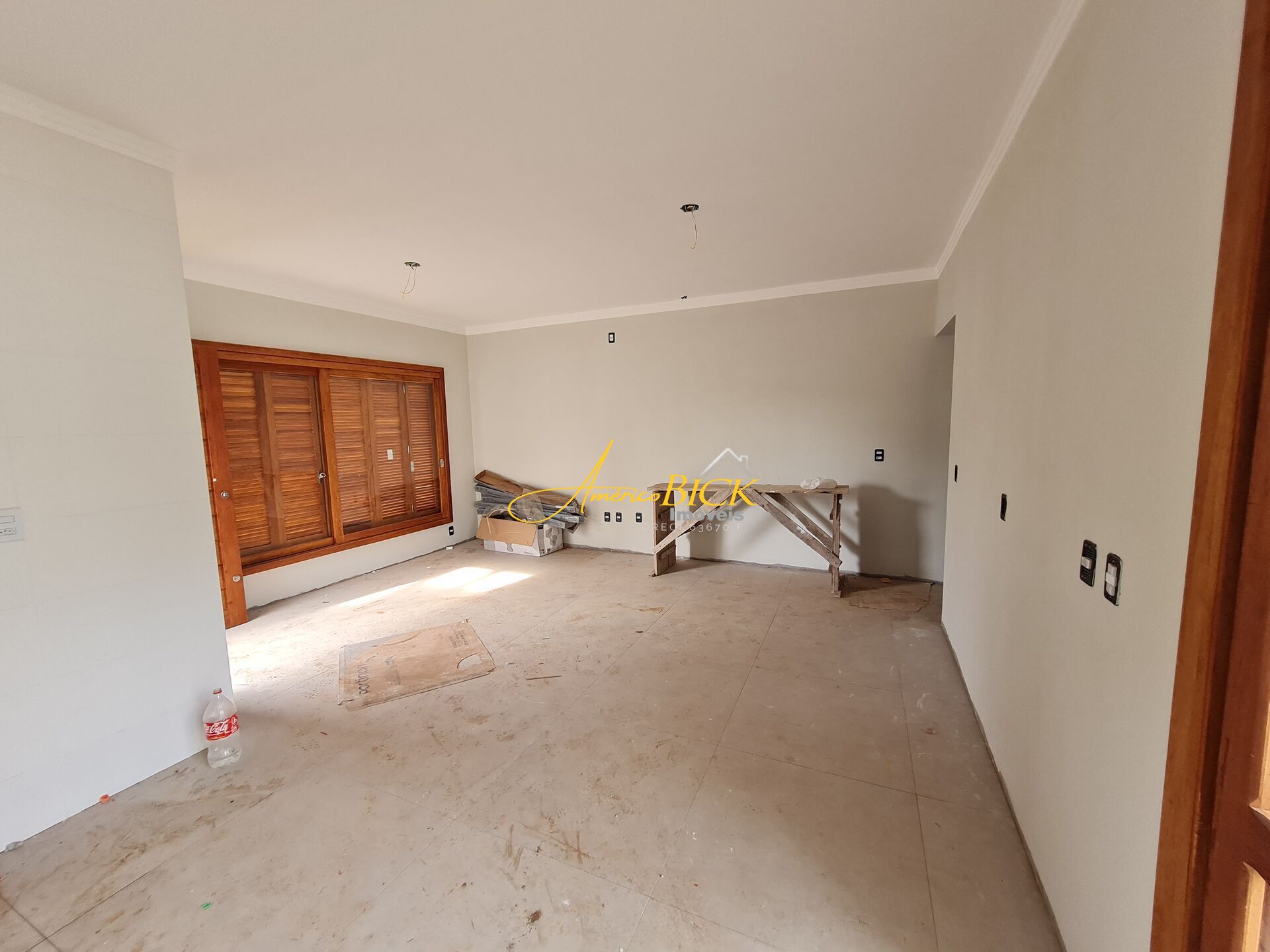 Casa à venda com 2 quartos, 71m² - Foto 10