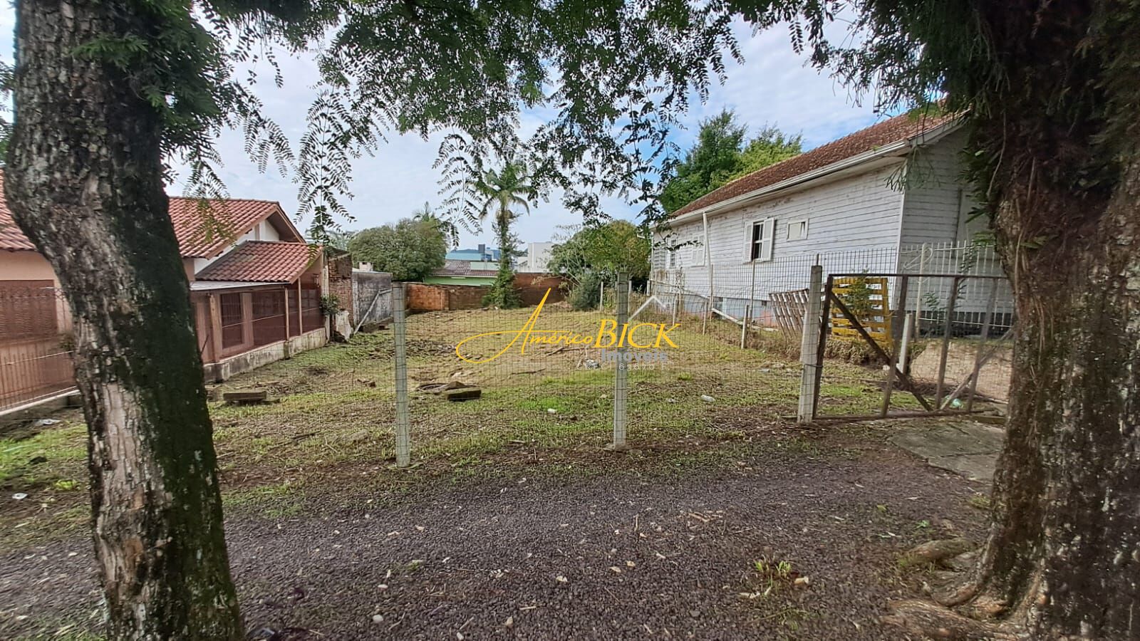 Terreno/Lote à venda  no Goiás - Santa Cruz do Sul, RS. Imóveis