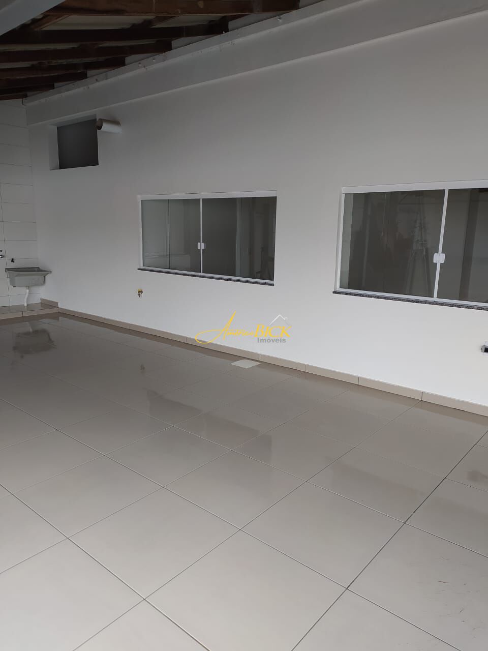 Sala comercial à venda  no São João - Santa Cruz do Sul, RS. Imóveis