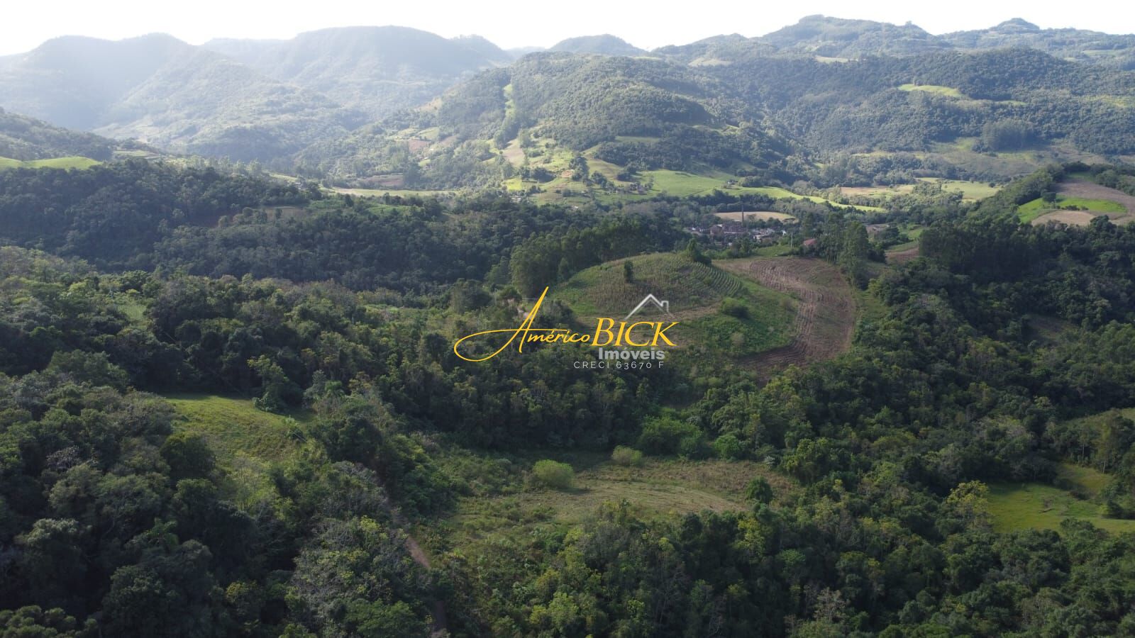 Fazenda à venda com 3 quartos, 16800m² - Foto 9