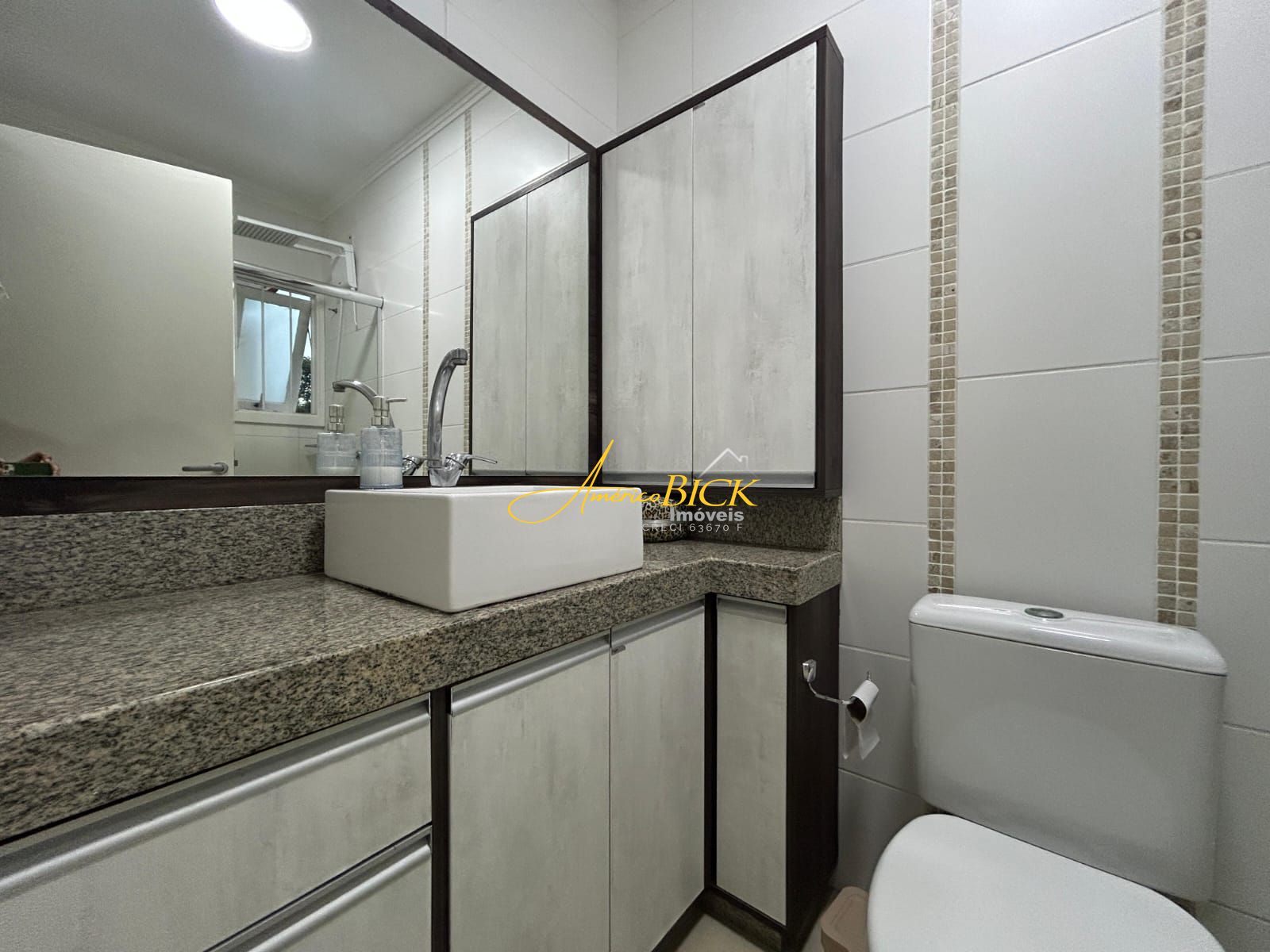 img145563489