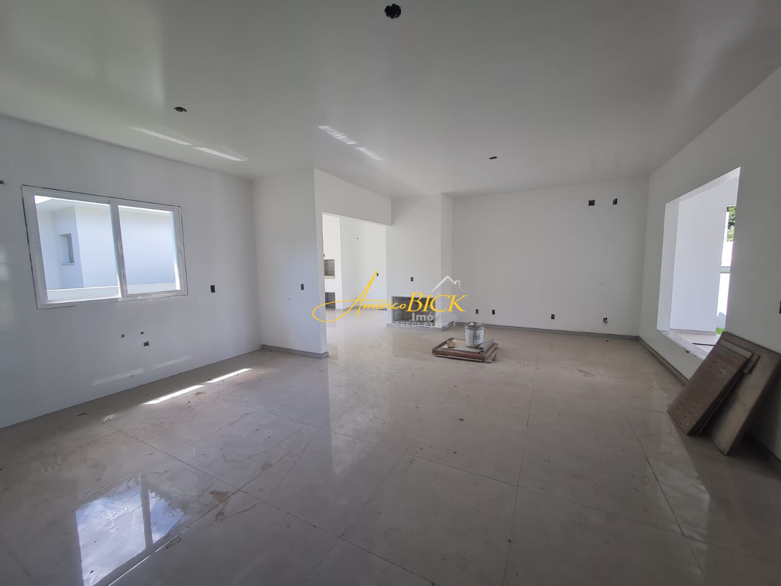 Casa à venda com 3 quartos, 167m² - Foto 9