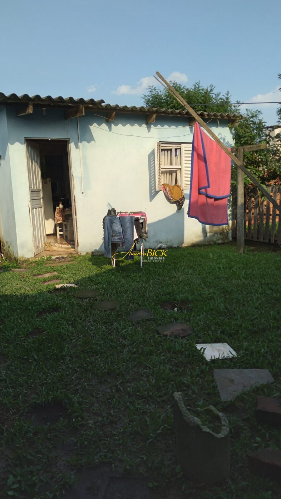 img62160644