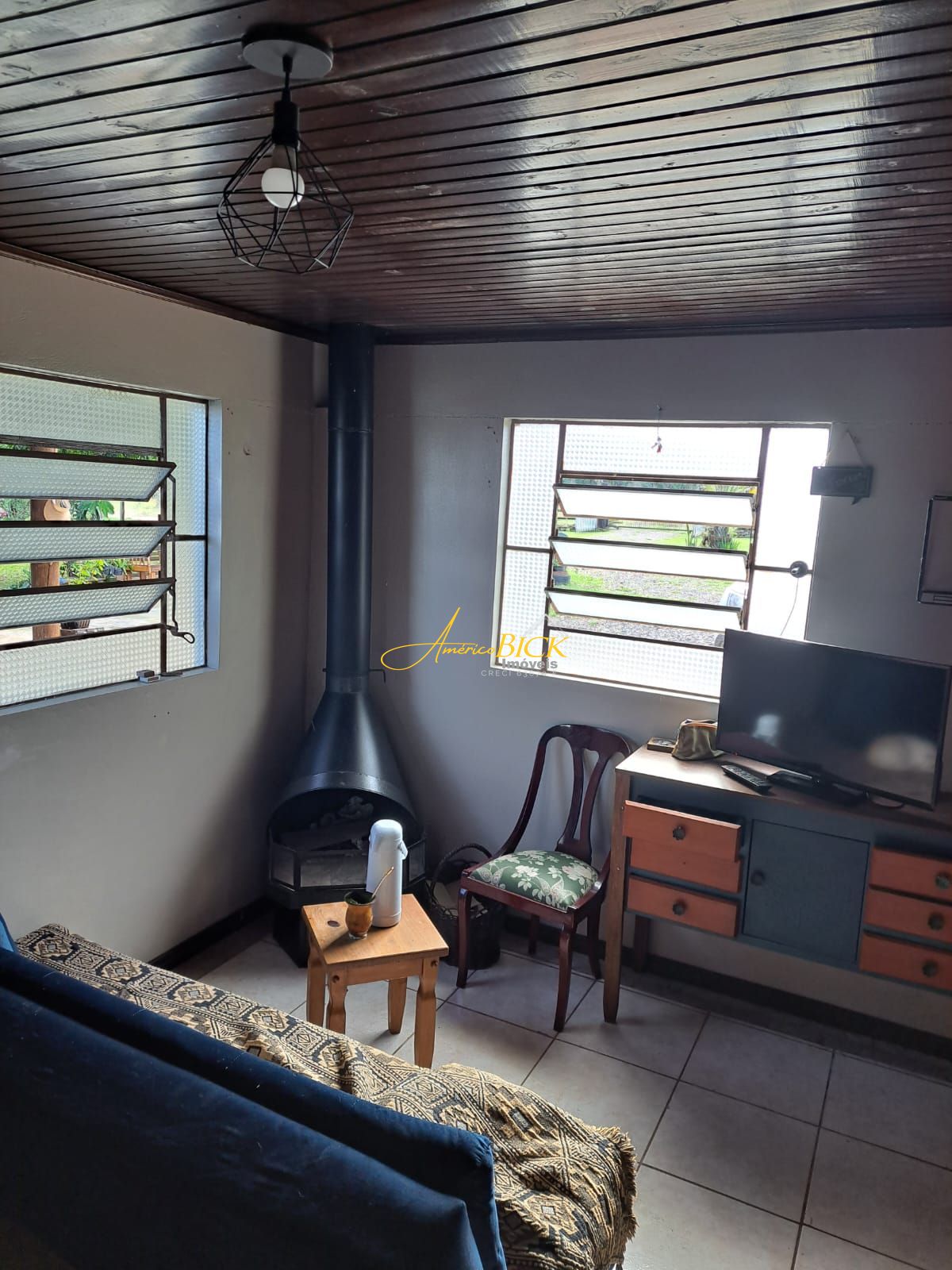 Sítio à venda com 3 quartos, 220m² - Foto 17