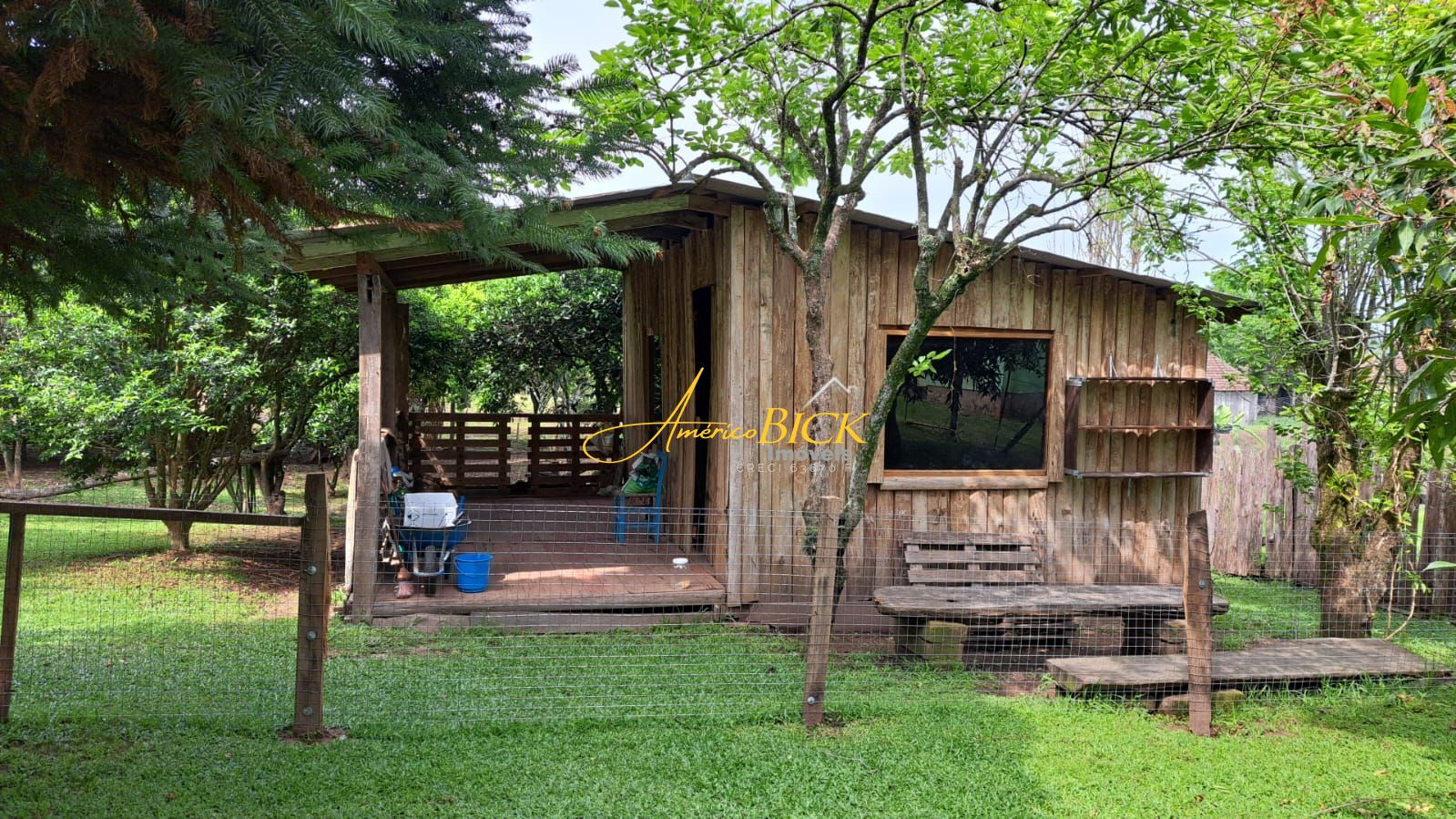 Sítio à venda com 3 quartos, 220m² - Foto 29