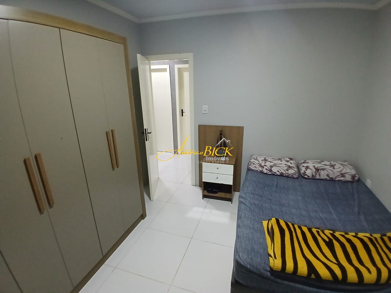 img143346847