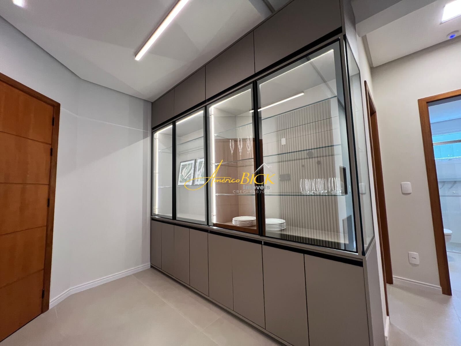 Apartamento à venda com 2 quartos, 65m² - Foto 6