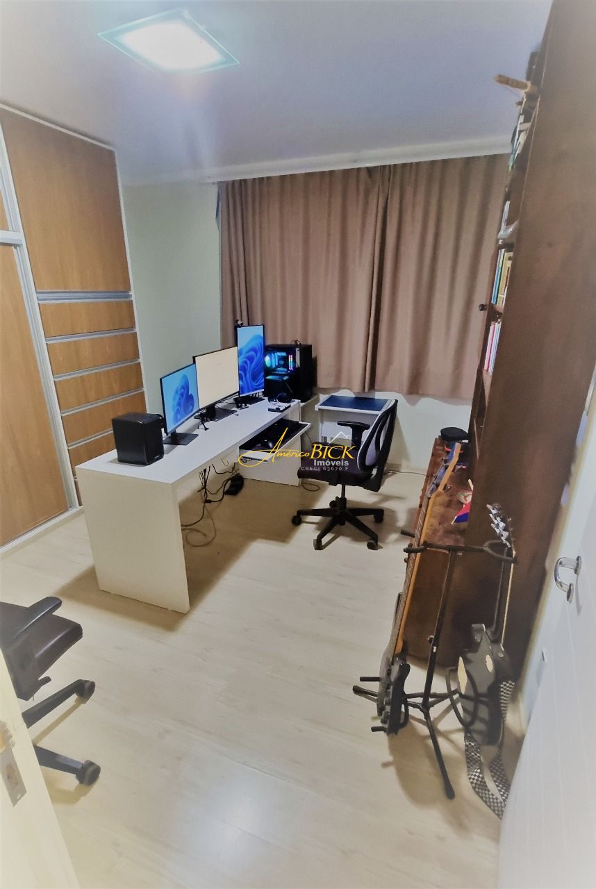 Fazenda à venda com 3 quartos, 369m² - Foto 8