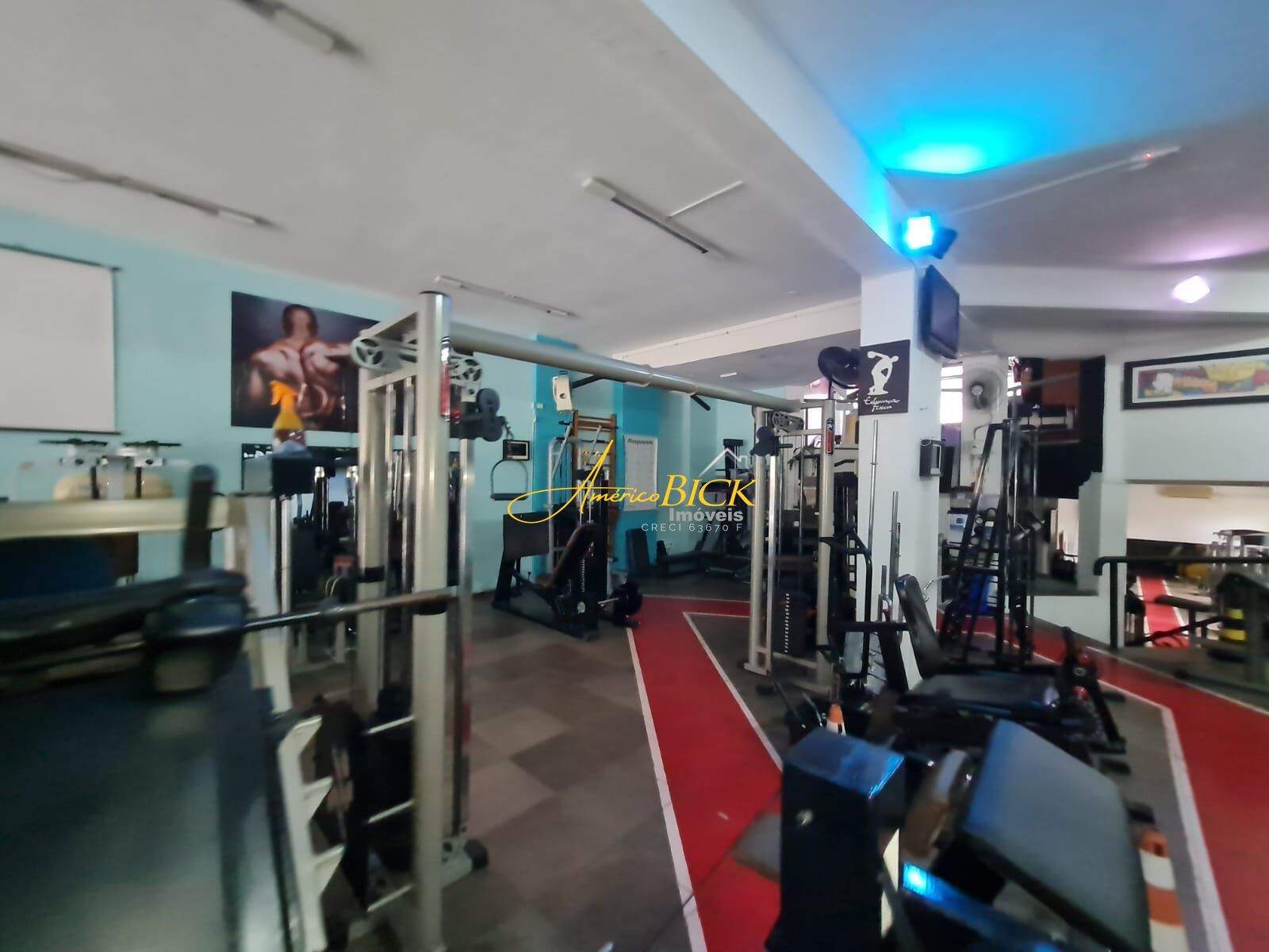 Sala Comercial de 400m² no bairro Centro, em Santa Cruz do Sul | Eu Corretor