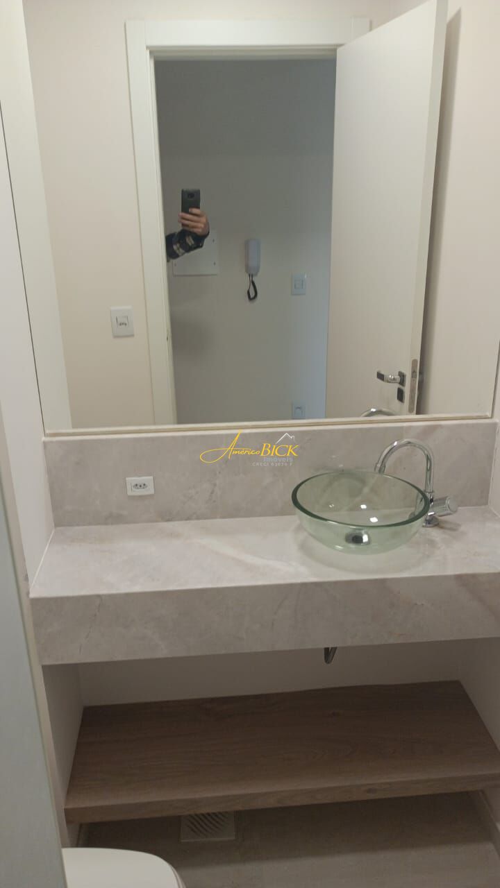 img62168630