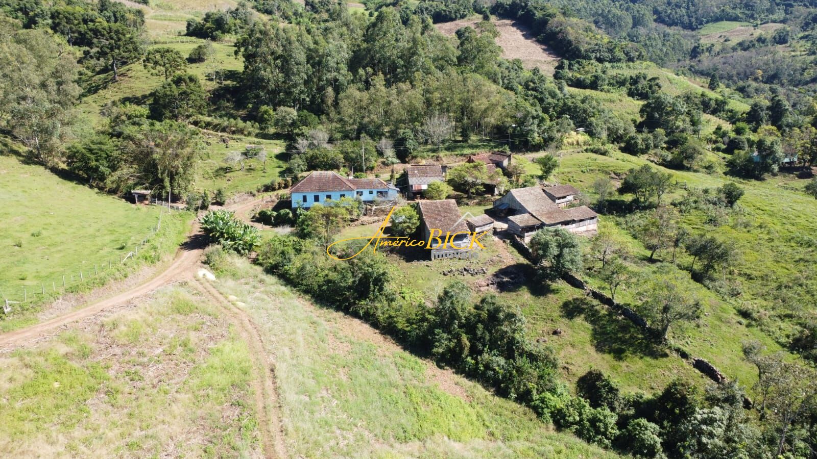 Fazenda/sítio/chácara/haras à venda  no Centro - Sinimbu, RS. Imóveis