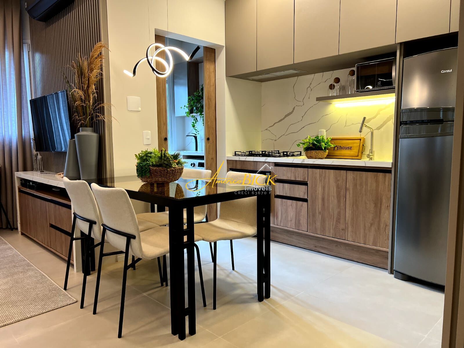 Apartamento à venda com 2 quartos, 65m² - Foto 4