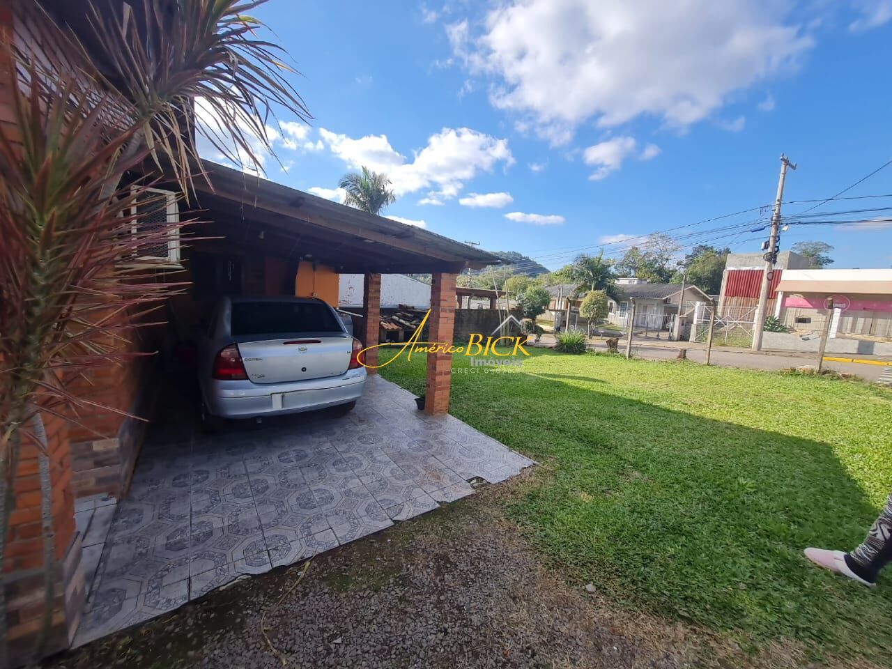 Casa à venda com 2 quartos, 140m² - Foto 5