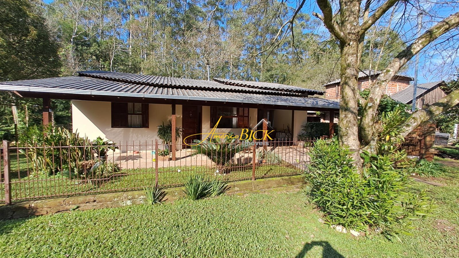 Chácara de 3 quartos, 120m² no bairro Linha Santa Cruz, em Santa Cruz do Sul | Eu Corretor