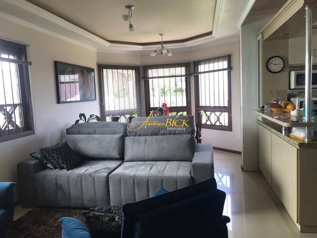 Casa à venda com 3 quartos, 173m² - Foto 8