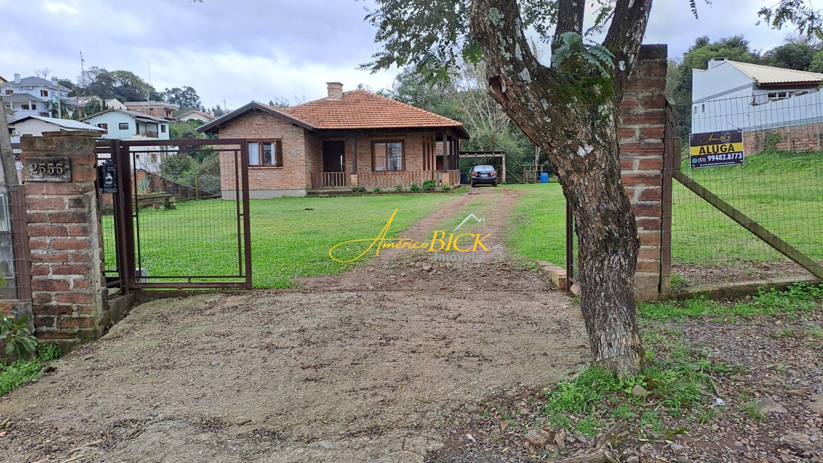 Casa à venda  no Centro - Vera Cruz, RS. Imóveis