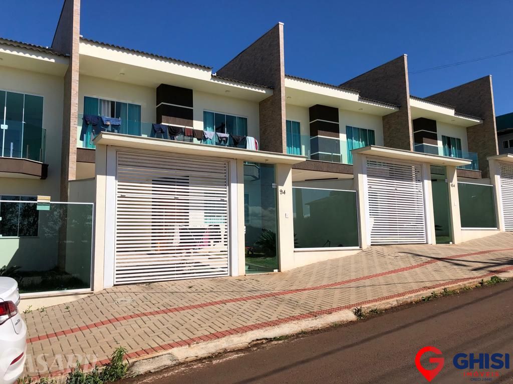 Oportunidade  Sobrado à venda, Bairro MARRECAS, FRANCISCO BELTRAO - PR