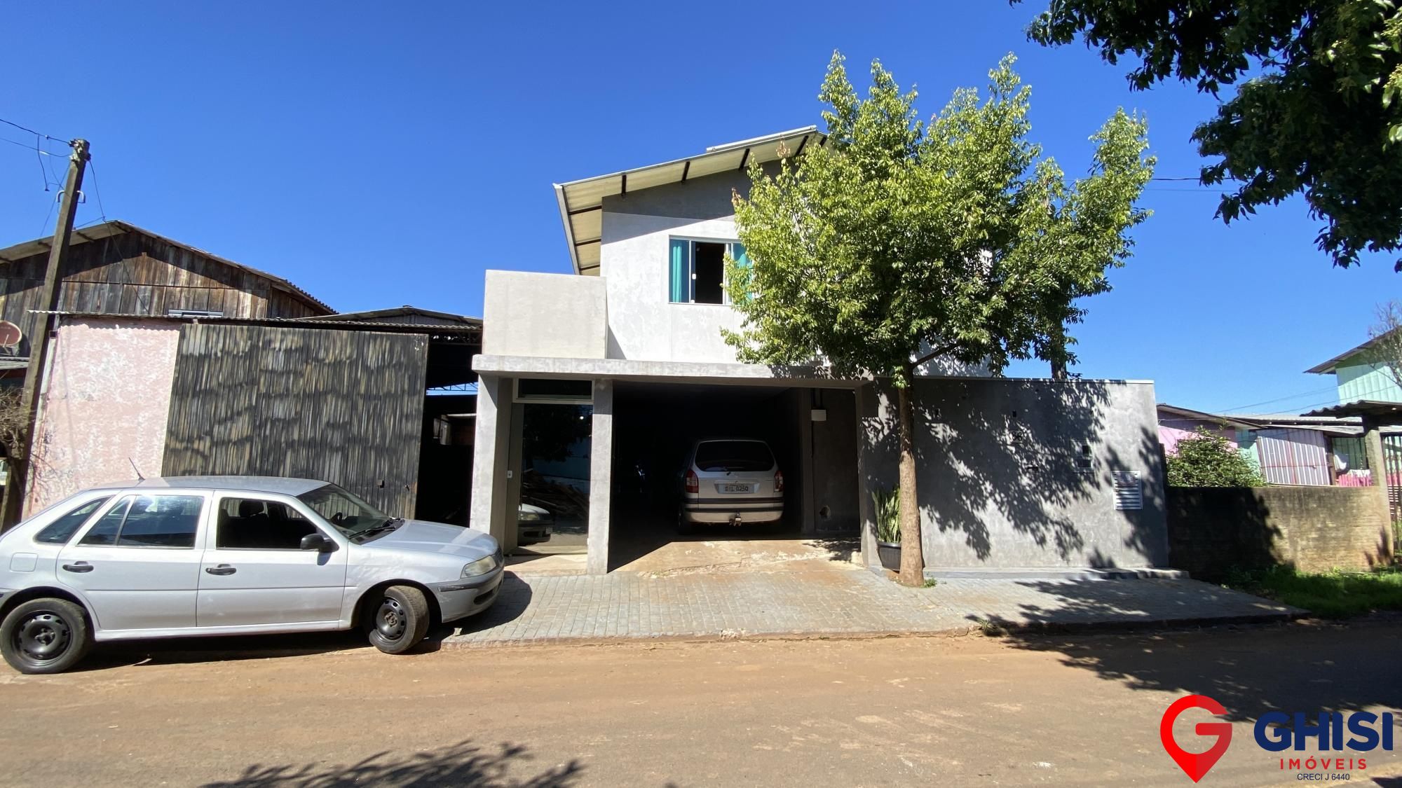 Sobrado à venda no Marrecas