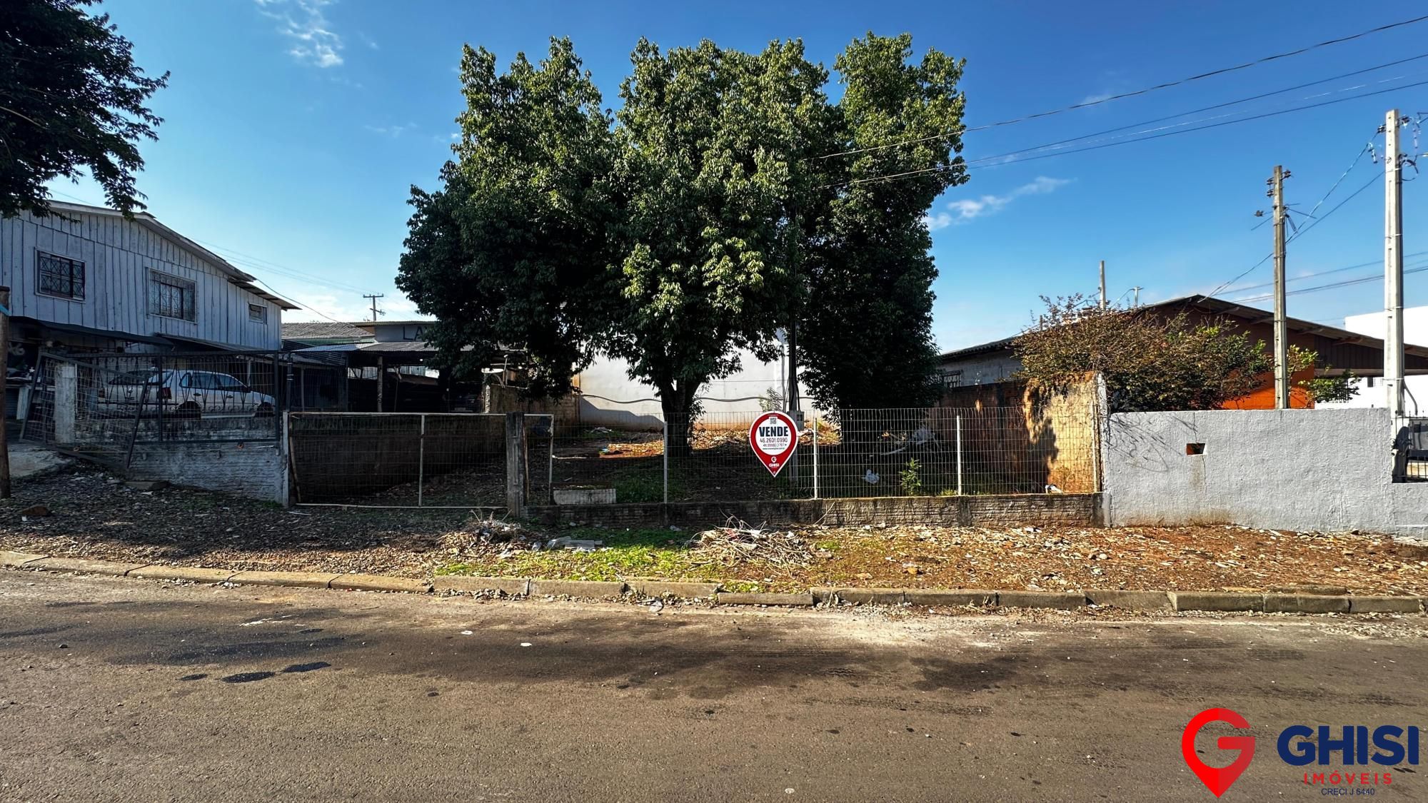 Terreno à venda no Cristo Rei