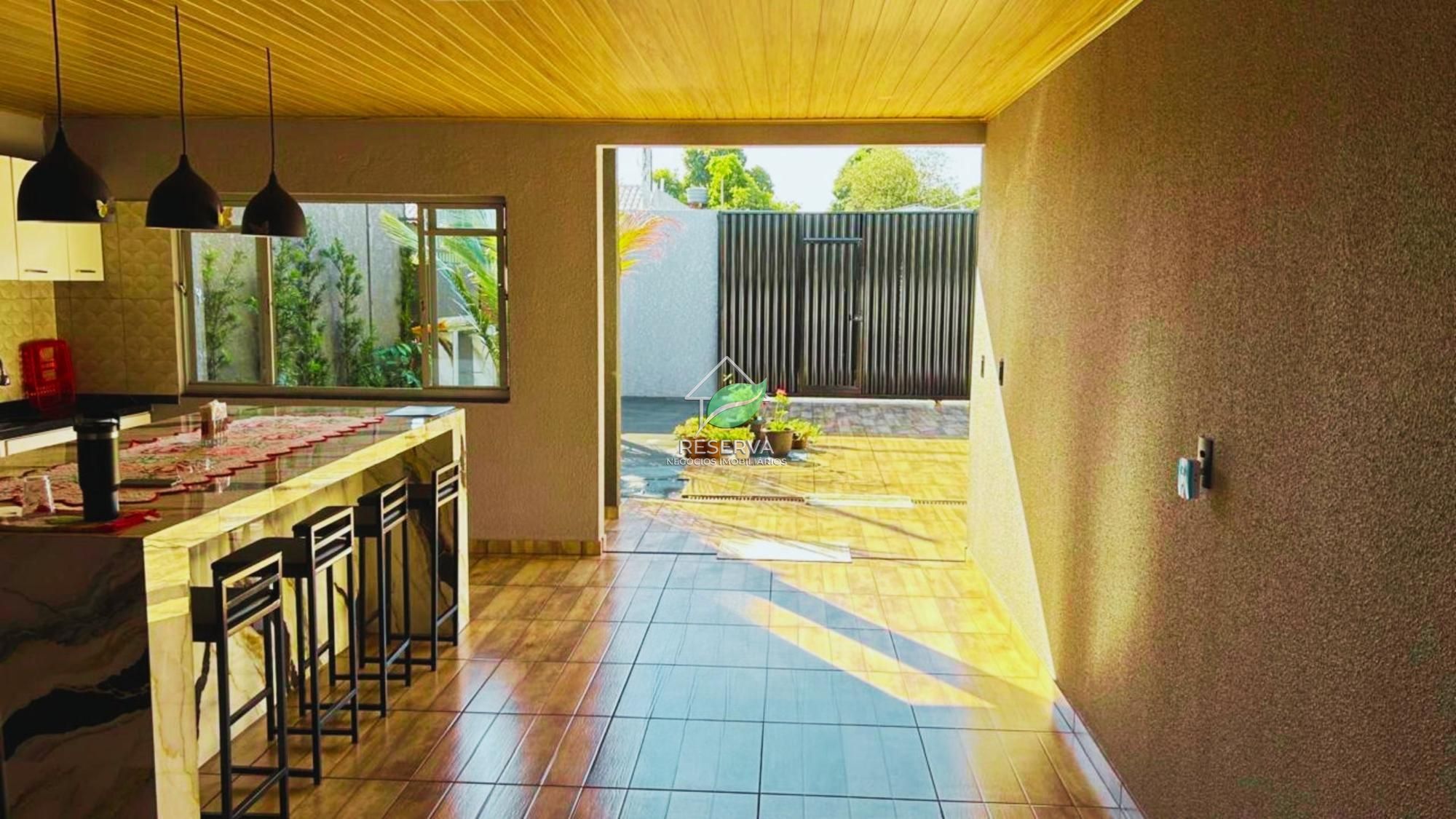 Casa à Venda – Conforto, Lazer e Excelente Distribuição