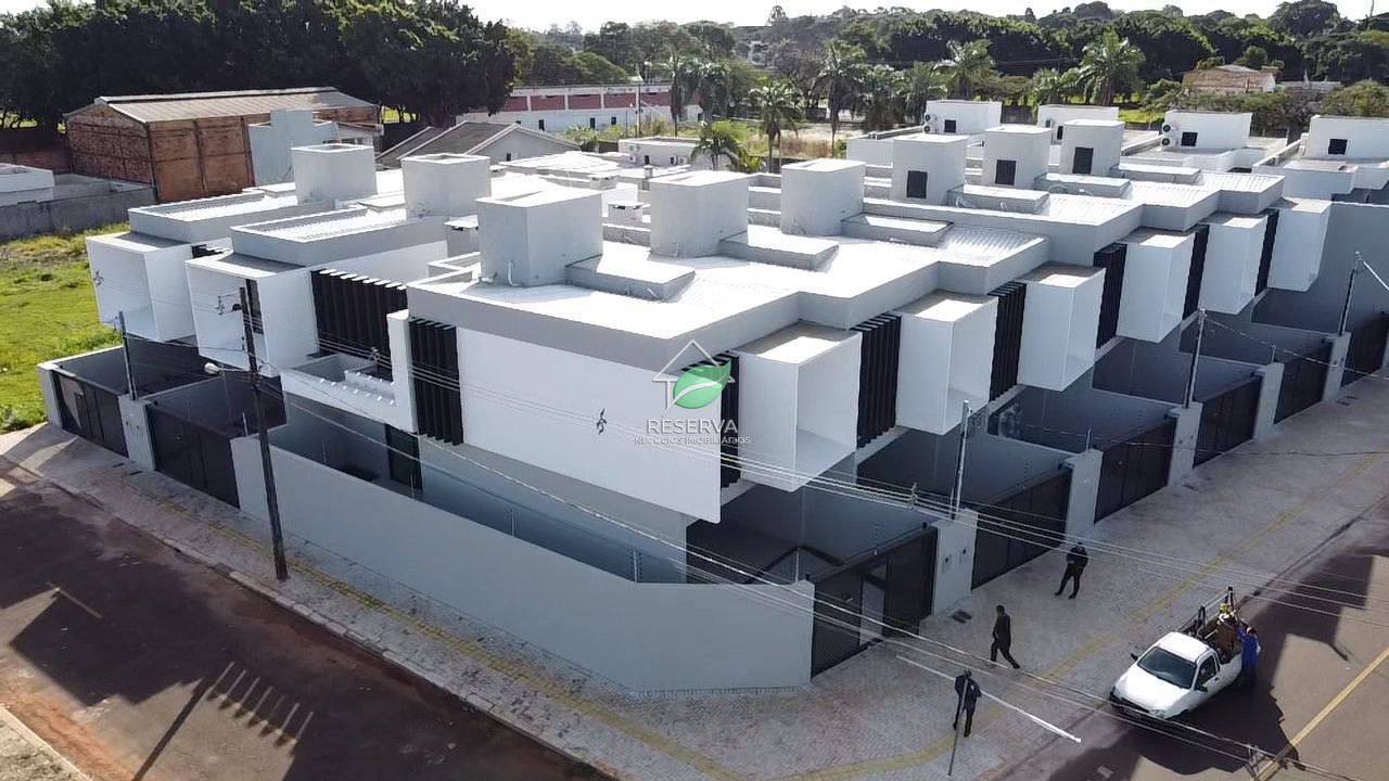 Sobrado 3 dormitórios para alugar Lancaster Foz do Iguaçu/PR