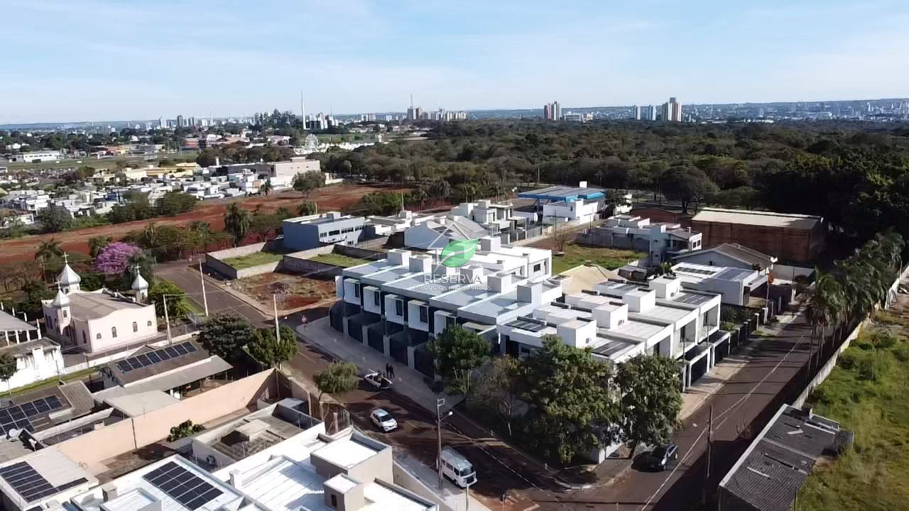 Sobrado 3 dormitórios para alugar Lancaster Foz do Iguaçu/PR