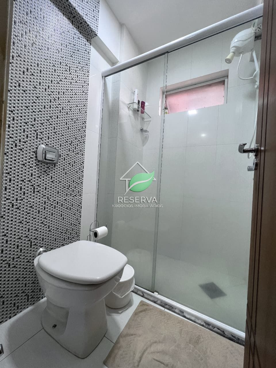 Apartamento Mobiliado no Edifício Grand Prix – Conforto e Praticidade.
