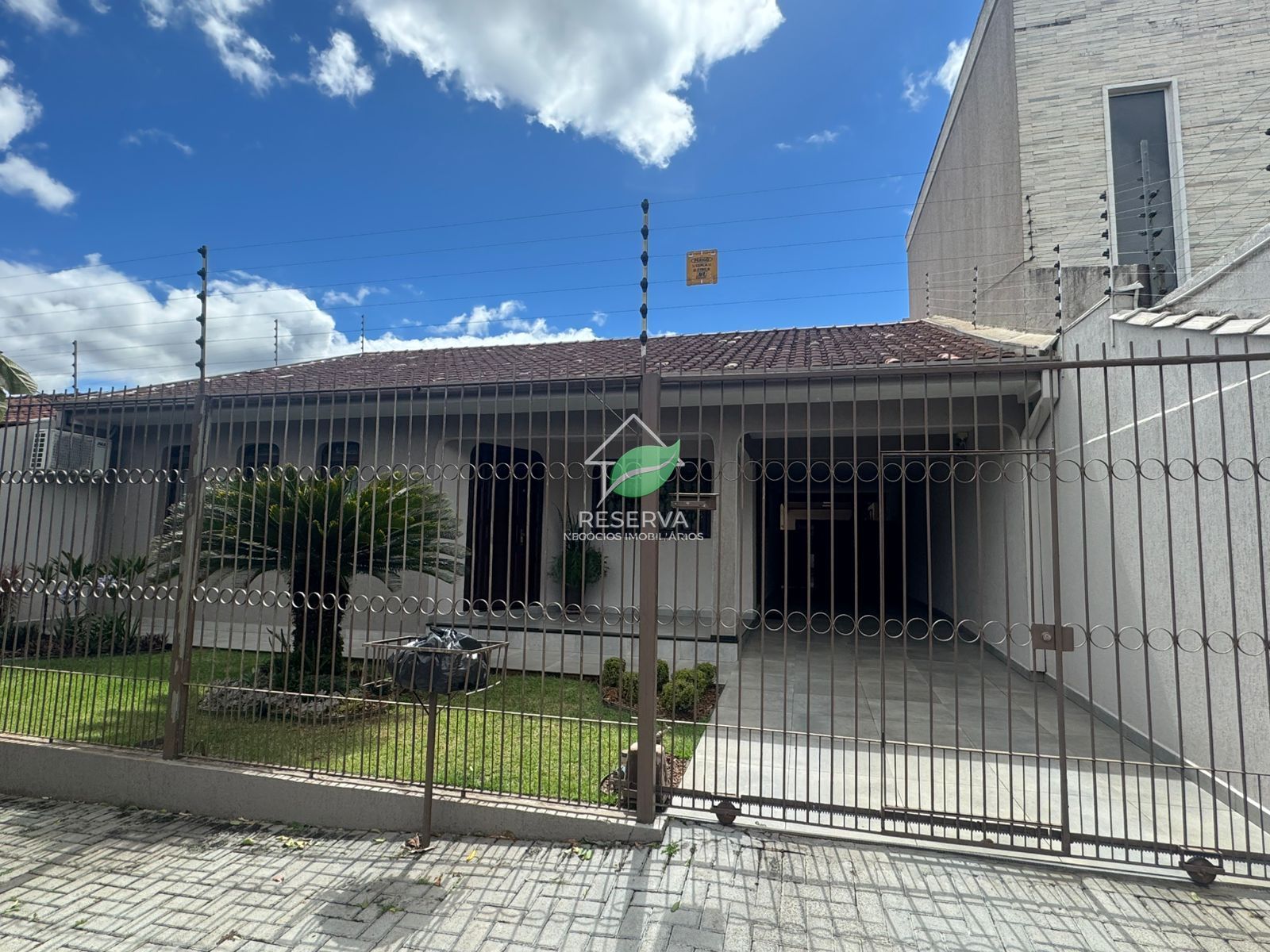 Casa 3 dormitórios à venda Conjunto Libra Foz do Iguaçu/PR