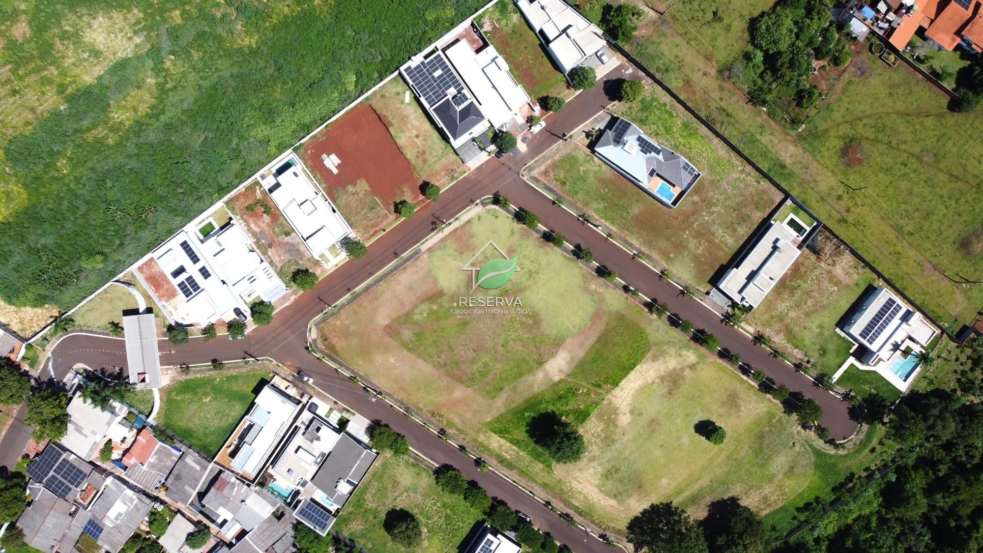 Terreno de esquina à venda no Condomínio Residencial Falls Ville – Foz