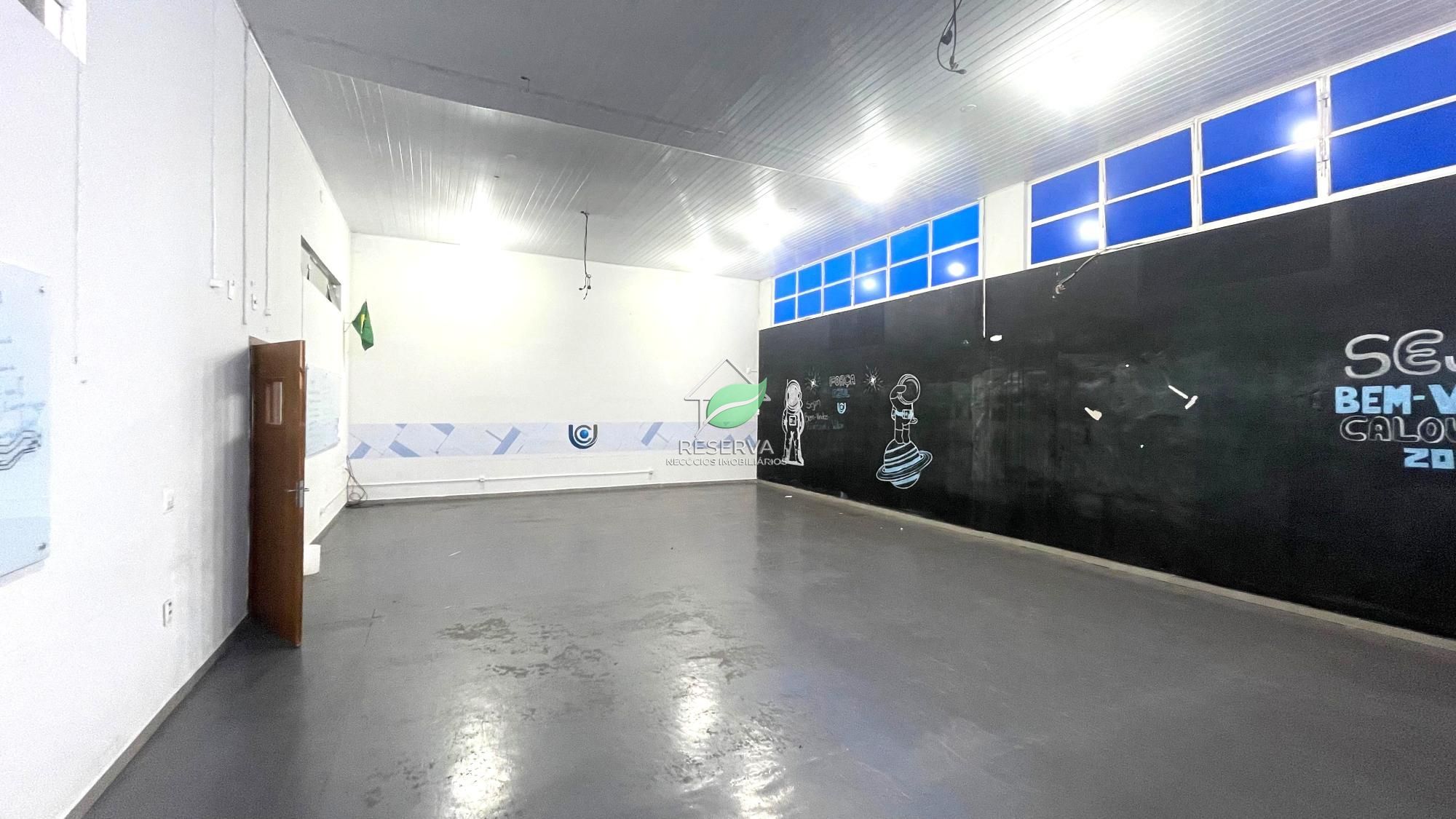 Área Comercial à Venda e para Locação – Margens da BR-277.