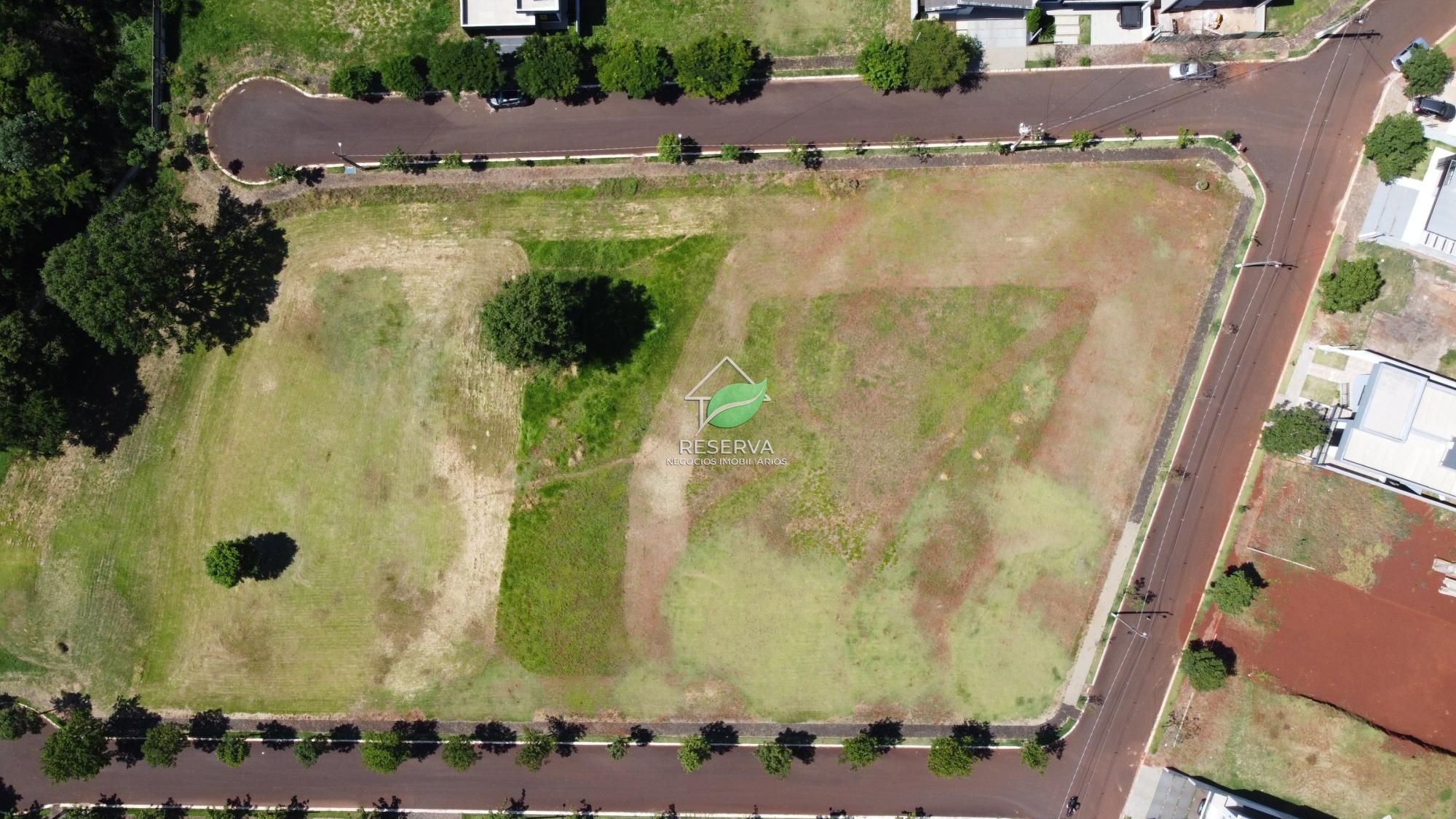 Terreno de esquina à venda no Condomínio Residencial Falls Ville – Foz