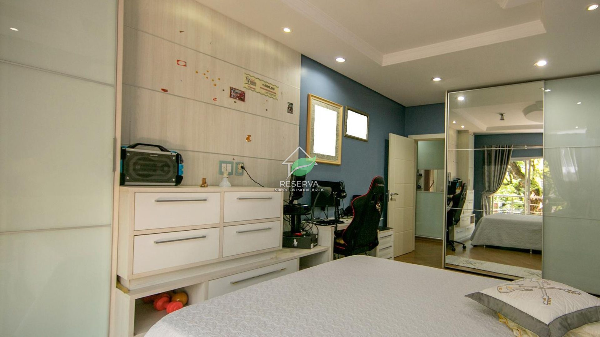 Apartamento de Alto Padrão na Av. Pedro Basso
