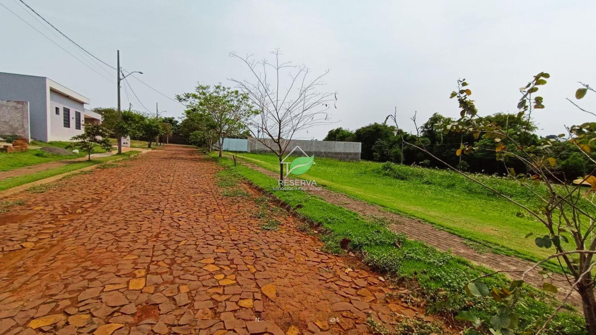 Terreno à Venda no Condomínio Villa Conscientia