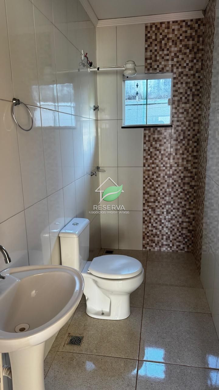 CASA MOBILIADA À VENDA NA REGIÃO DA VILA A – JD. CANADÁ ??