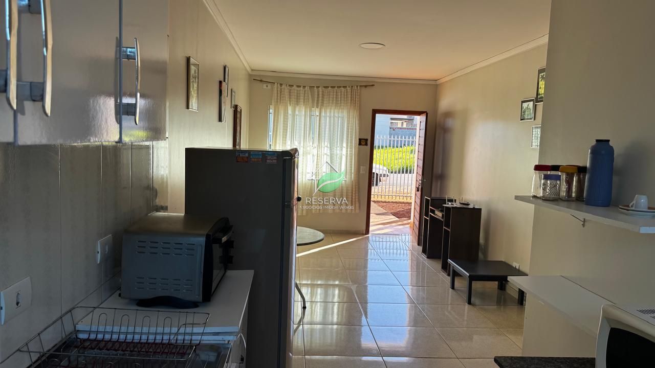 CASA MOBILIADA À VENDA NA REGIÃO DA VILA A – JD. CANADÁ ??