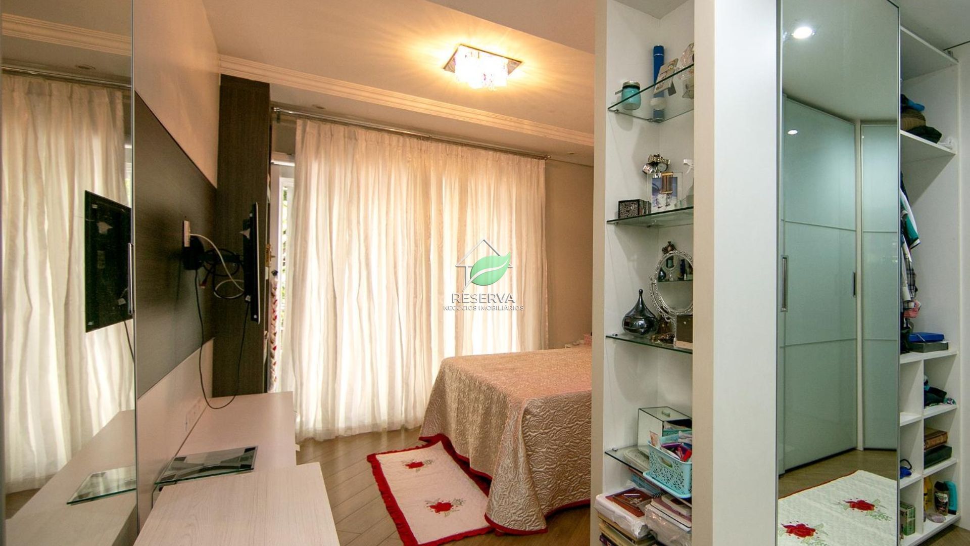 Apartamento de Alto Padrão na Av. Pedro Basso