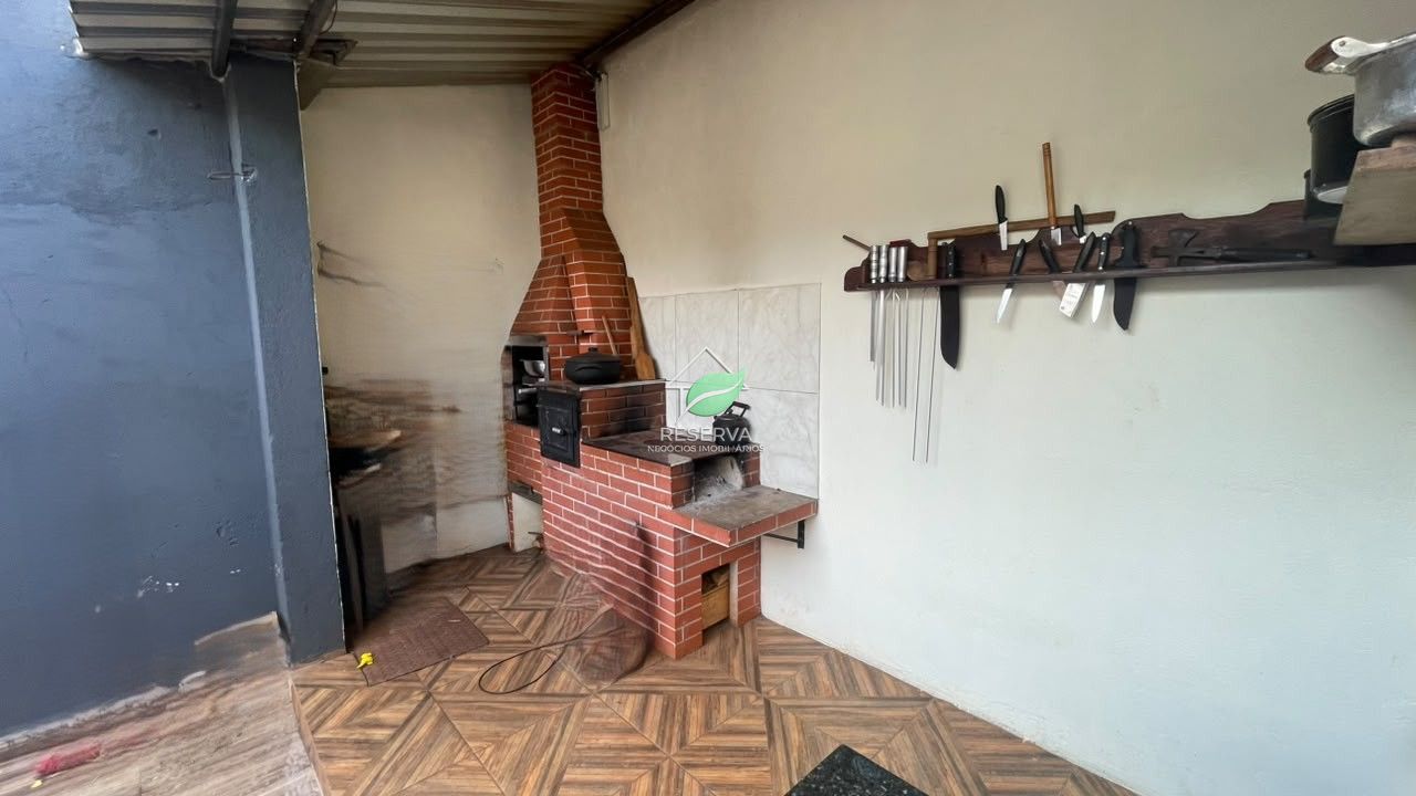 Casa à Venda no Portal da Foz – Excelente Localização e Amplo Espaço