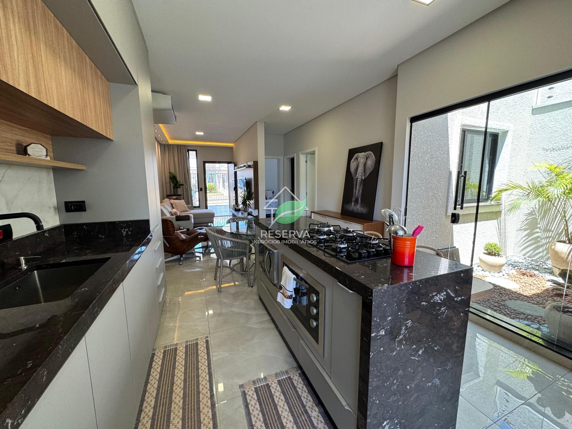 # ? CASA PORTEIRA FECHADA À VENDA | JARDIM DUARTE – REGIÃO DA VILA A | FOZ