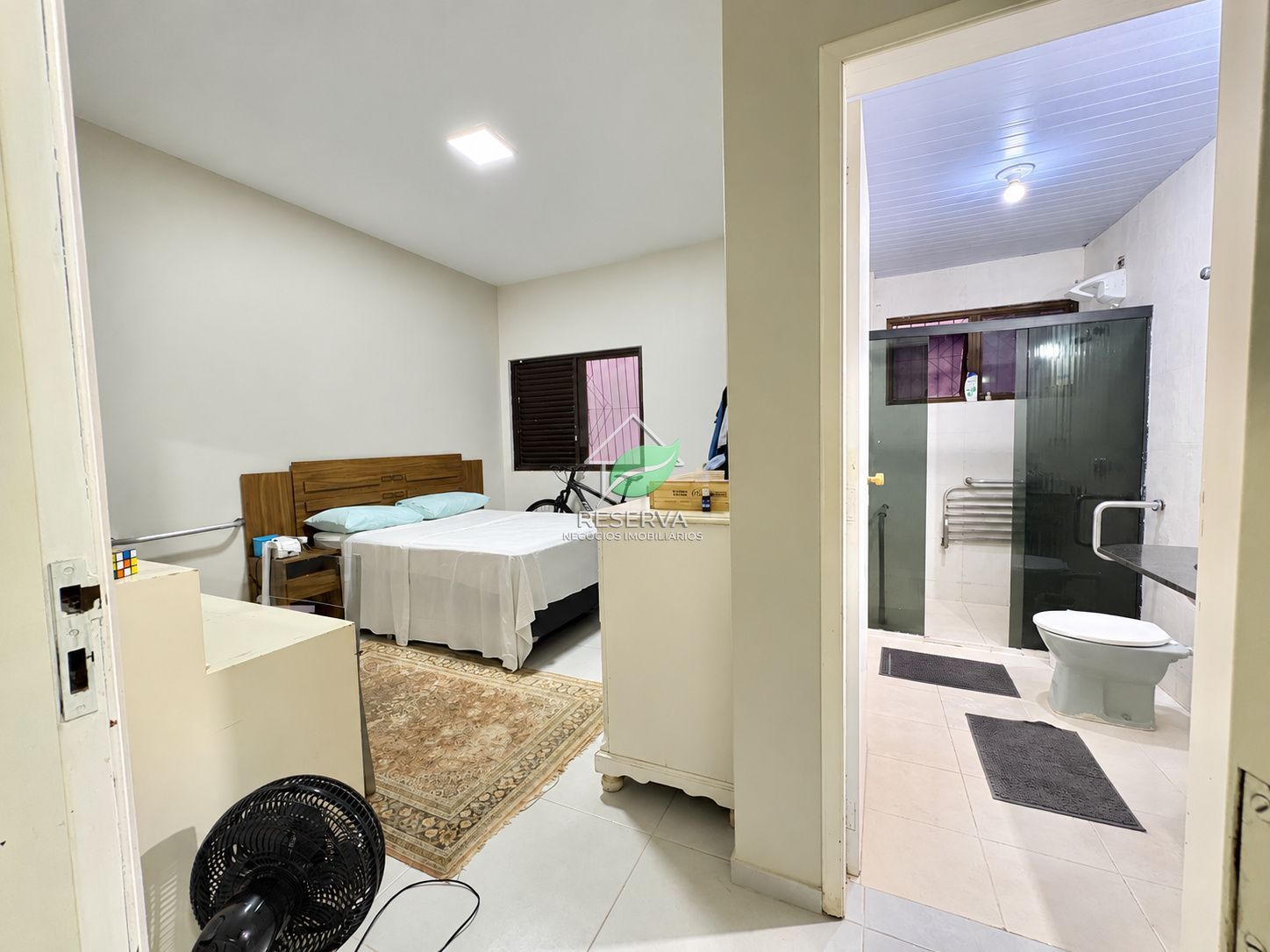 APARTAMENTO AMPLO NO CENTRO DE FOZ DO IGUAÇU — 206 M² PRIVATIVOS