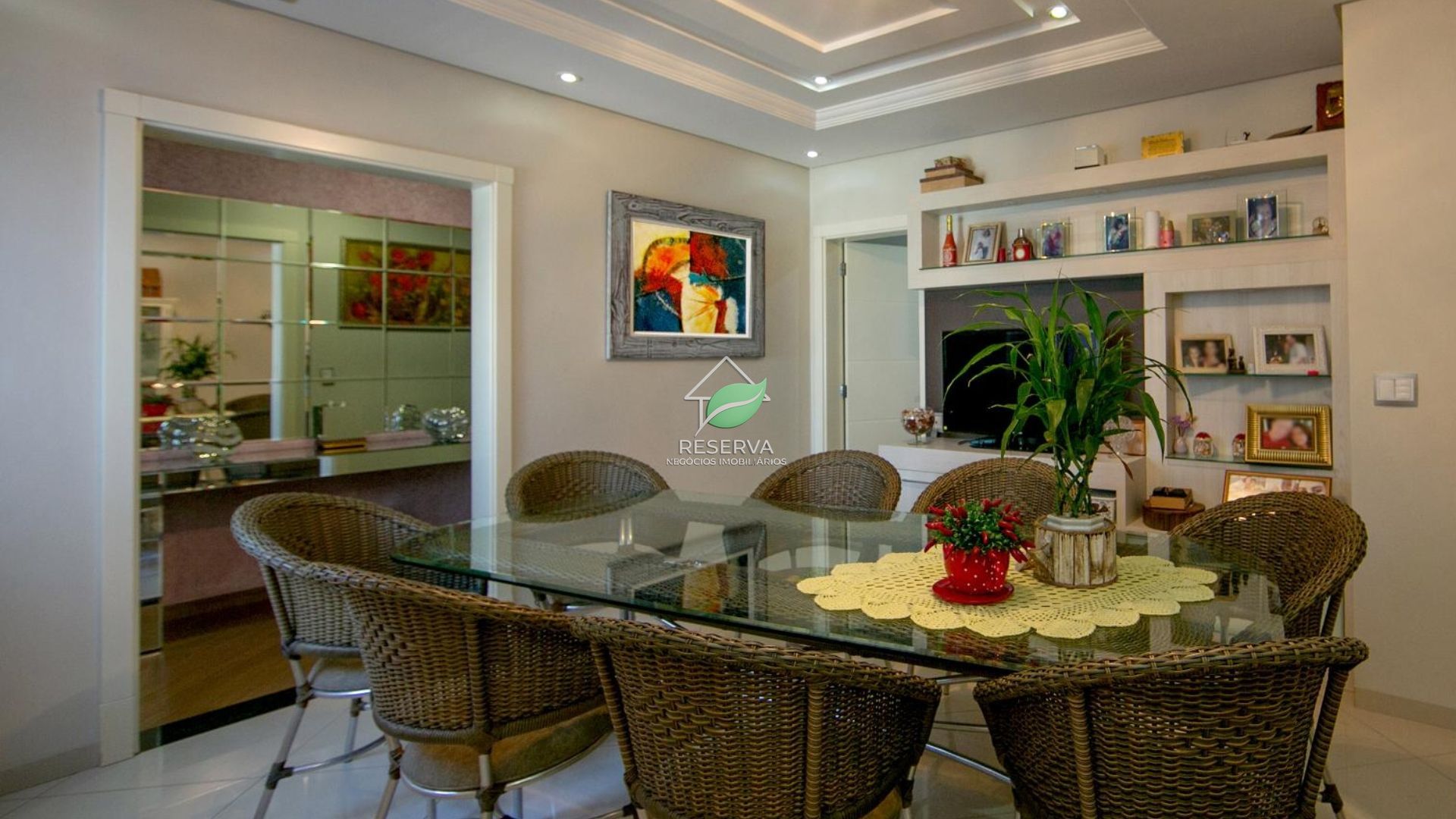 Apartamento de Alto Padrão na Av. Pedro Basso