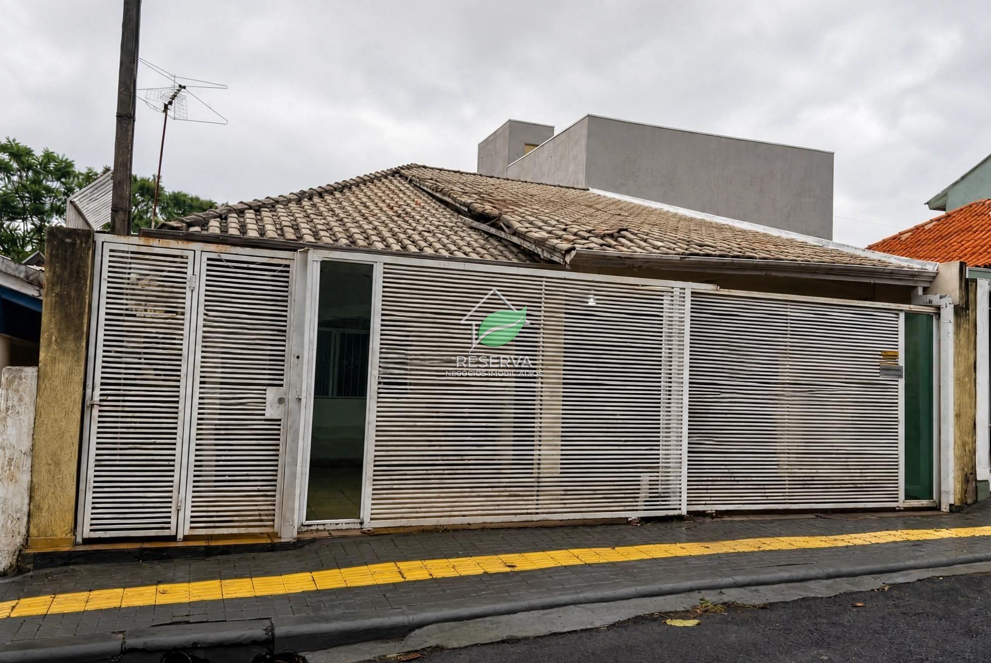 Casa à Venda no Jardim Belvedere II – Conforto, Espaço e Excelente Localização!