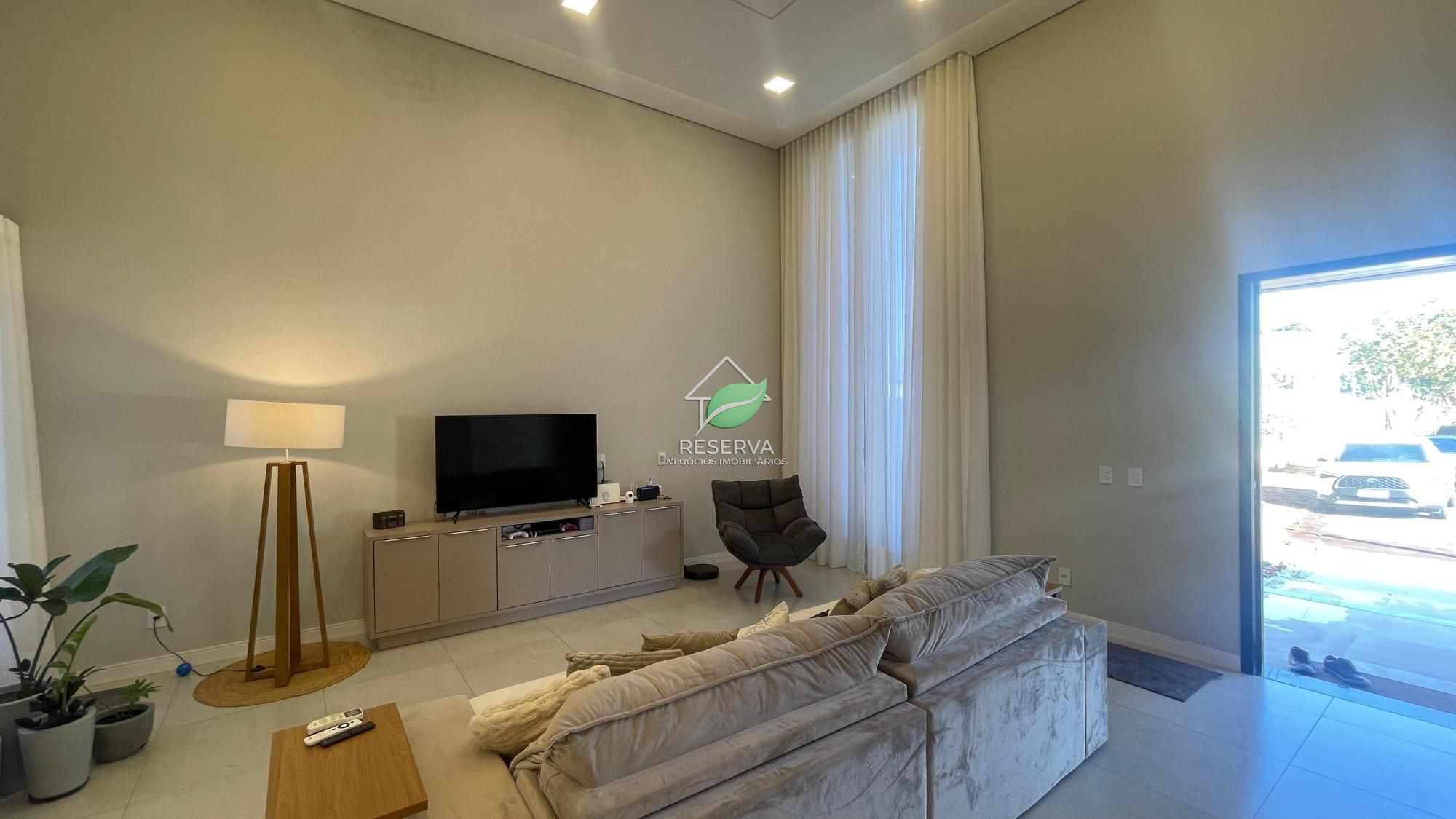 Casa Térrea a venda no Condomínio Safira – Foz do Iguaçu/PR ?