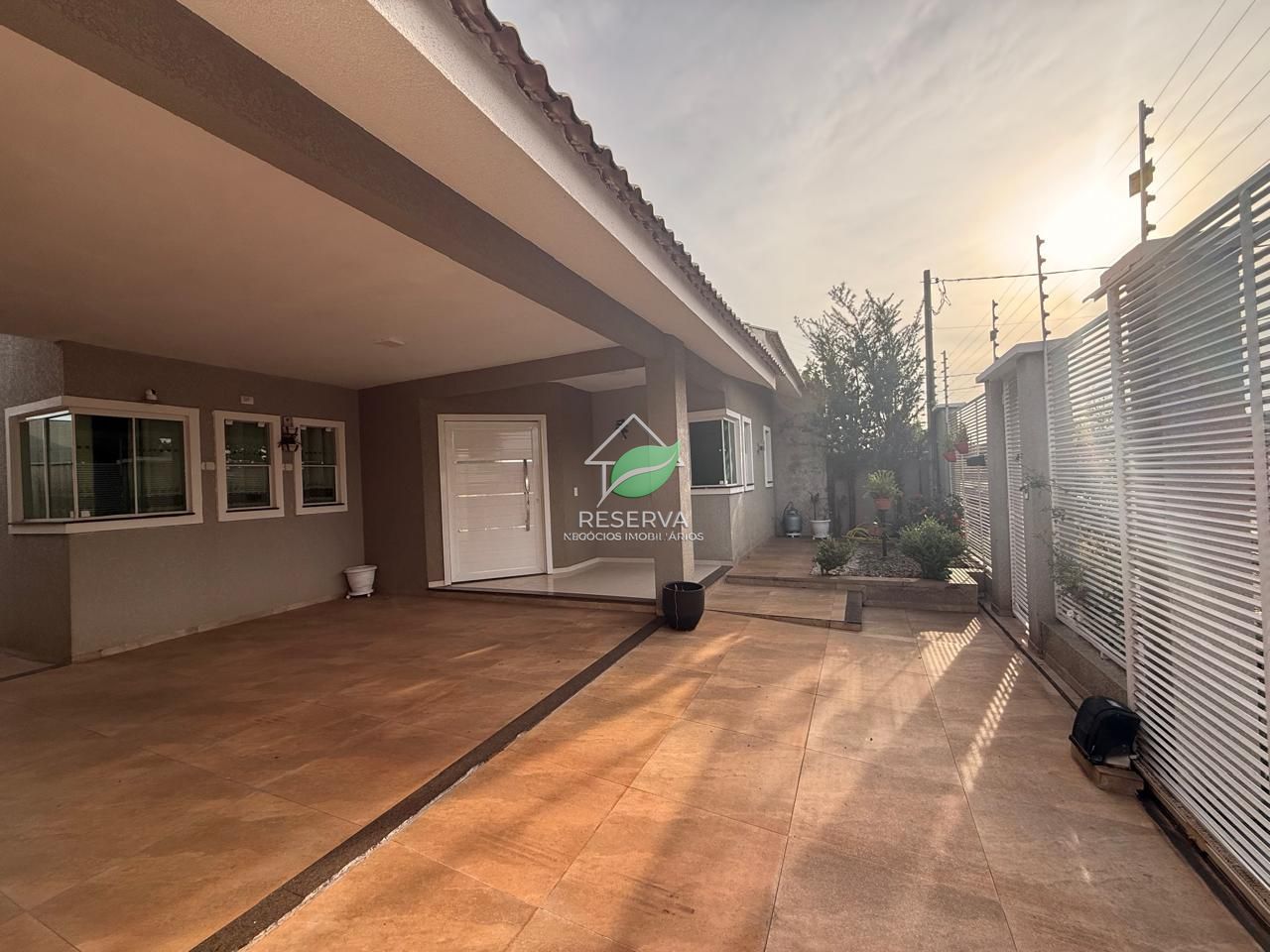 Casa Térrea Mobiliada para Locação — Jardim Panorama