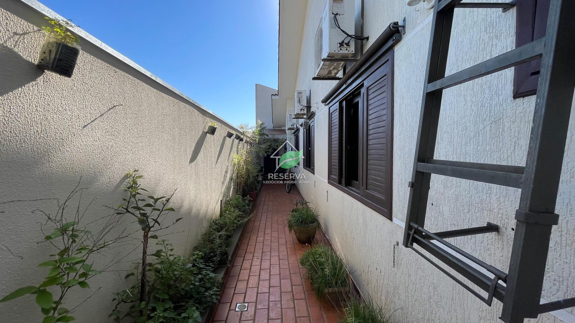 Casa de Alto Padrão à Venda | Vila Yolanda – Foz do Iguaçu/PR
