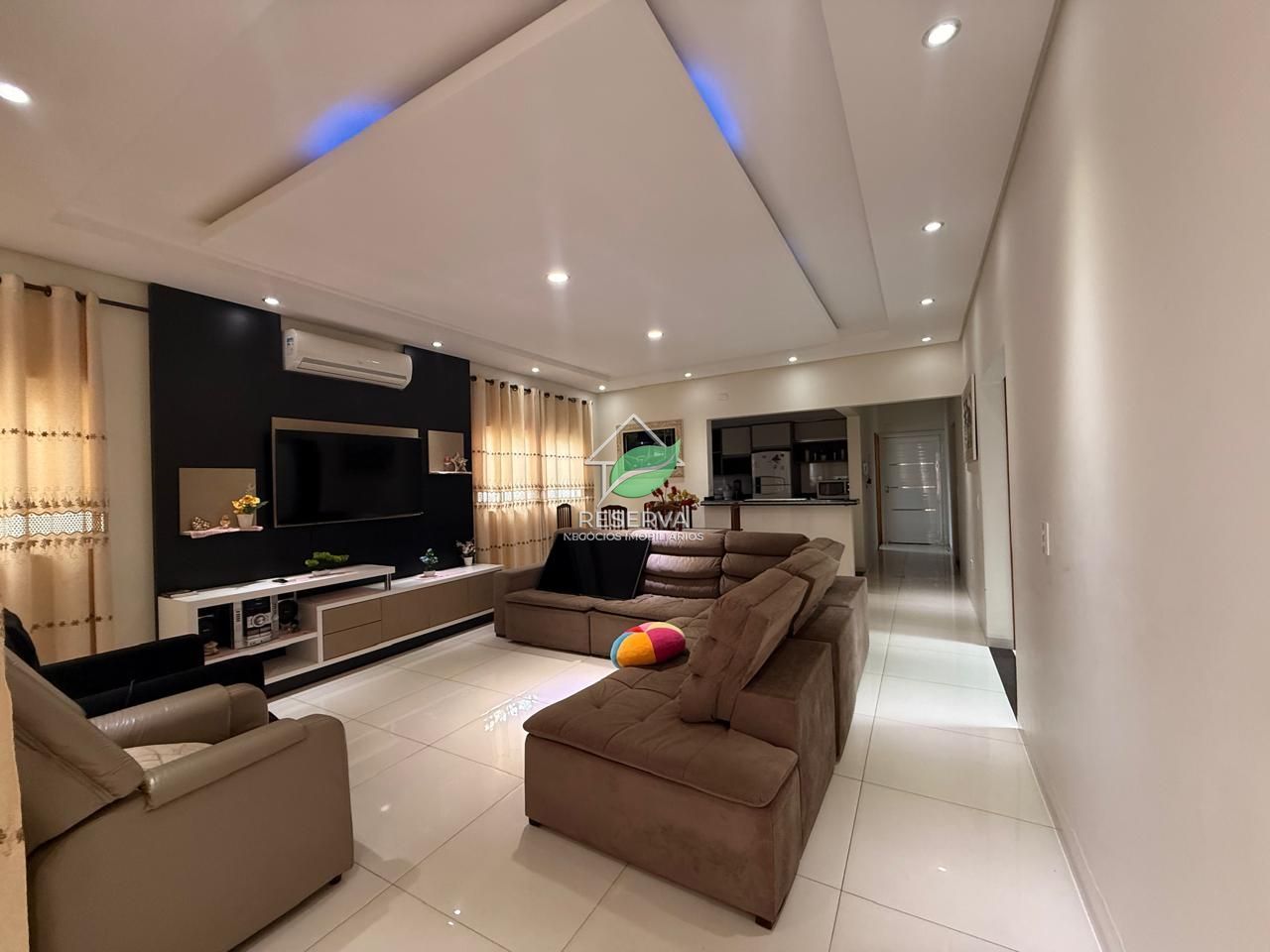 Casa Térrea Mobiliada para Locação — Jardim Panorama