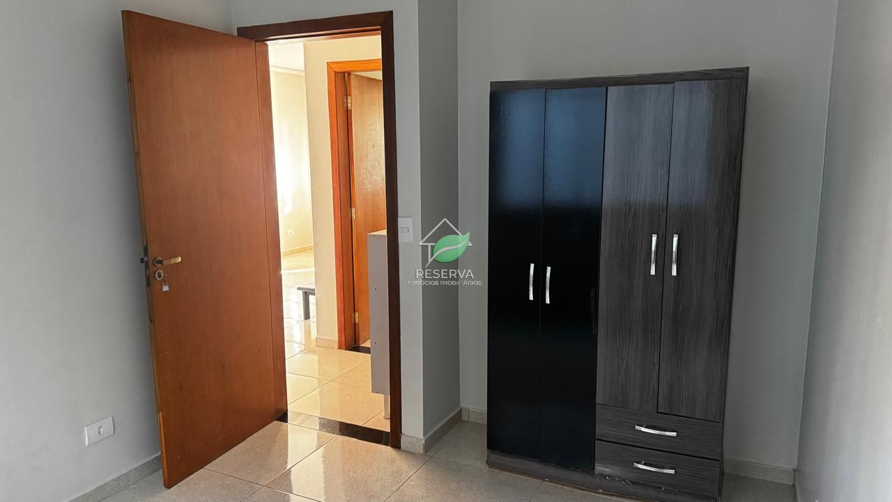 CASA MOBILIADA À VENDA NA REGIÃO DA VILA A – JD. CANADÁ ??