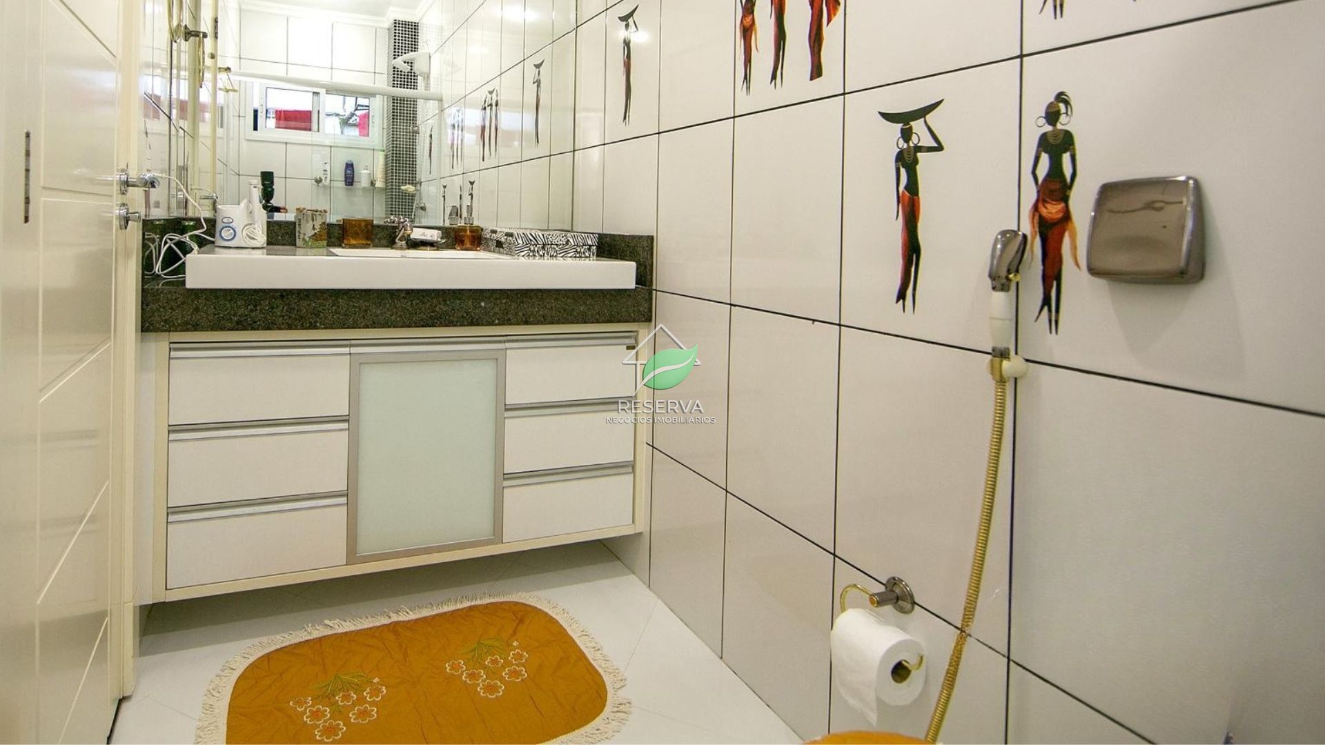 Apartamento de Alto Padrão na Av. Pedro Basso