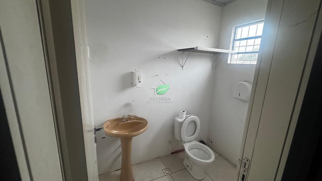 Barracão para Venda e Locação no Jardim Manaus – Excelente Localização.